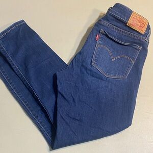 Levi's Women's Indigo Slim Straight Jeans